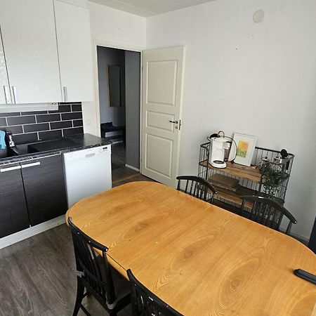 Tilava Kaksio, Saunalla Ja Saehkoeauton Latauksella. Tampere Ngoại thất bức ảnh