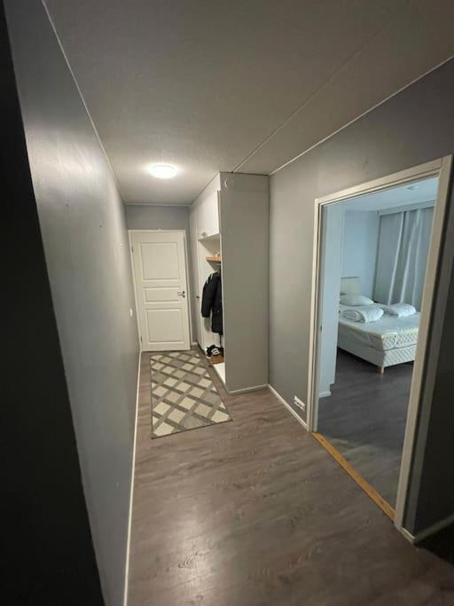 Tilava Kaksio, Saunalla Ja Saehkoeauton Latauksella. Tampere Ngoại thất bức ảnh