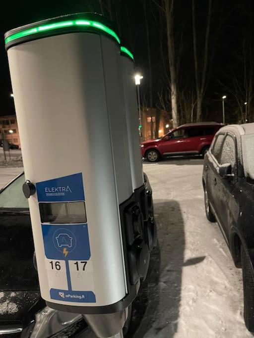 Tilava Kaksio, Saunalla Ja Saehkoeauton Latauksella. Tampere Ngoại thất bức ảnh